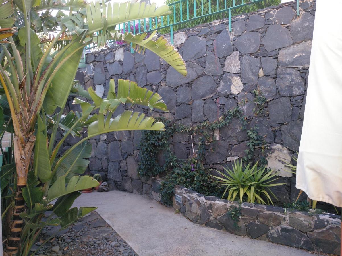 2 Calle Las Azucenas Playa Del Aguila  Екстер'єр фото