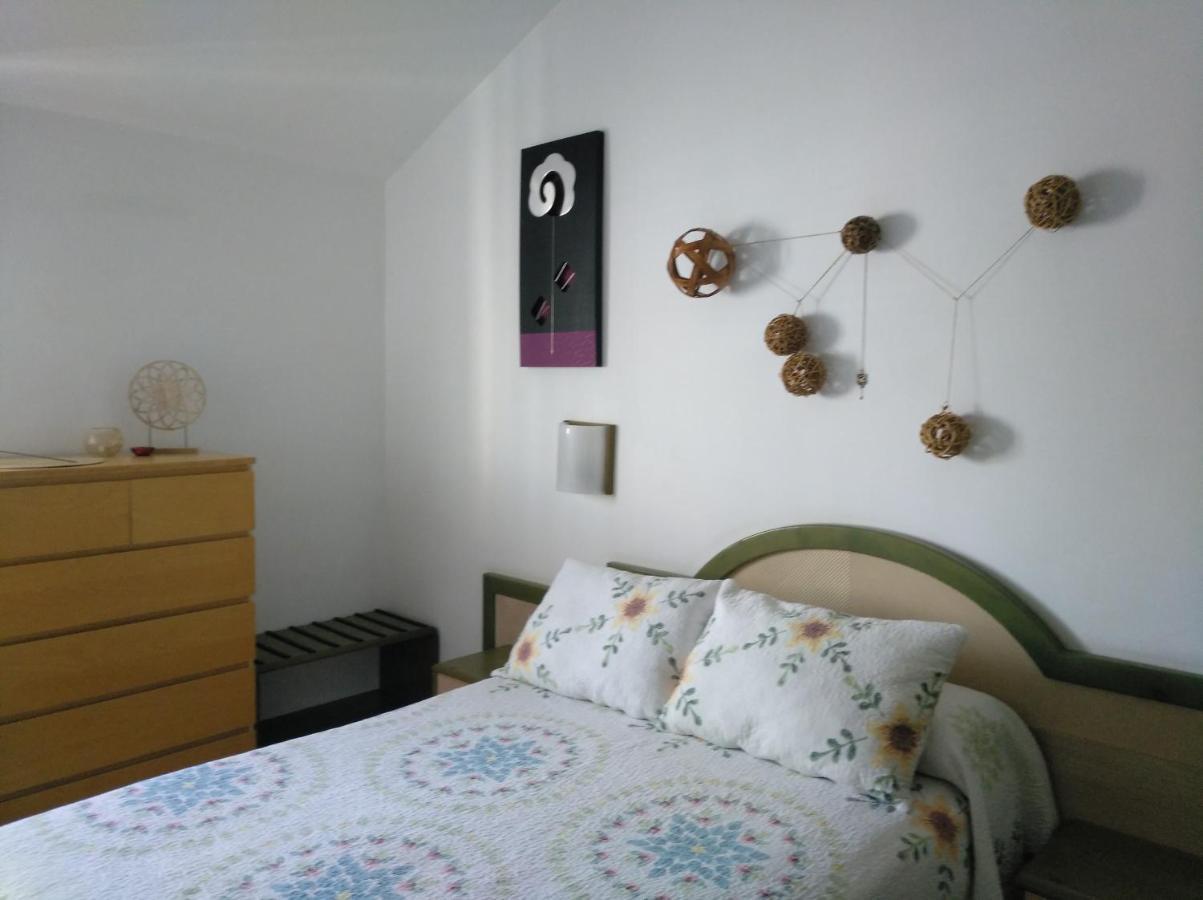 2 Calle Las Azucenas Playa Del Aguila  Екстер'єр фото